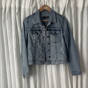 Kut from the Kloth Classic Blue Denim Jacket